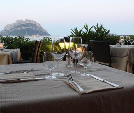 Najlepsze restauracje nad samym morzem na Sardynii