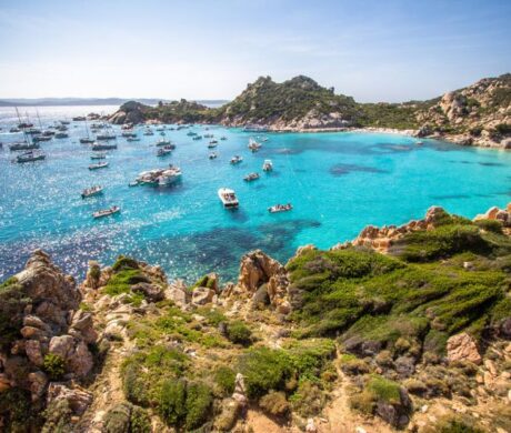 Wyjazdy integracyjne na Sardynię ze szczyptą Korsyki