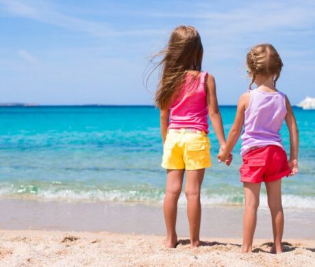 Top lista 10 najlepszych plaż dla dzieci na Sardynii