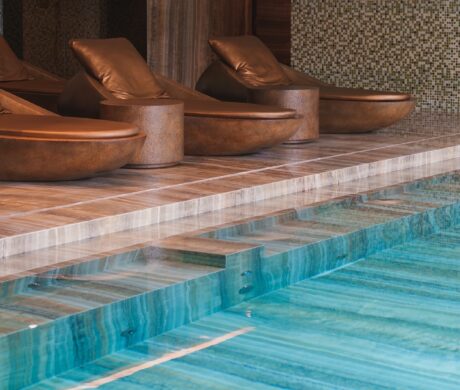 Hotele na Sardynii z basenem wewnętrznym